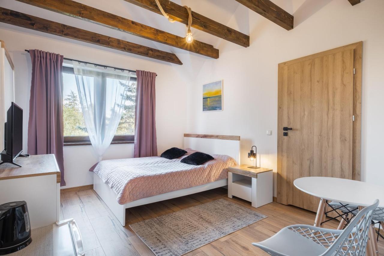 Rezydencja Nad Rzeka Leba Luaran gambar